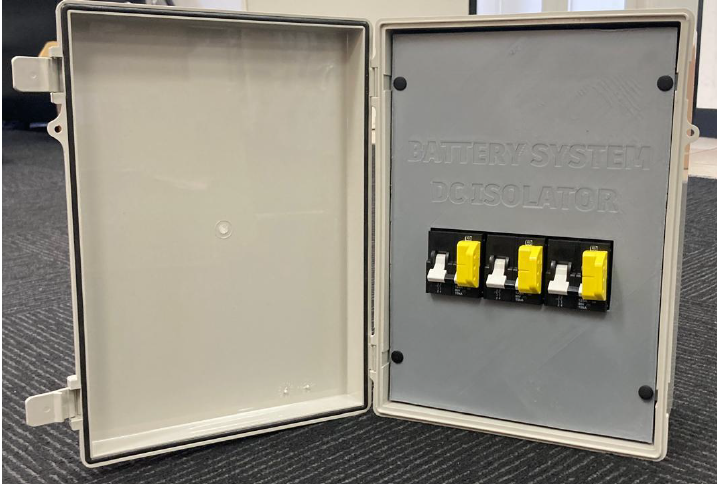 Enclosure with Busbar and 3 x 125A Circuit breakers for up to 3 x Helios batteries
